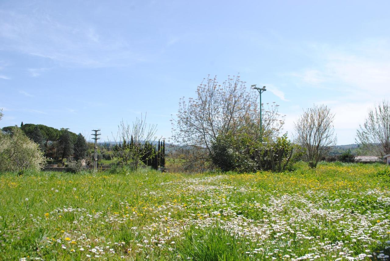 Agriturismo Fattoria Di Malavolta ฟลอเรนซ์ ภายนอก รูปภาพ