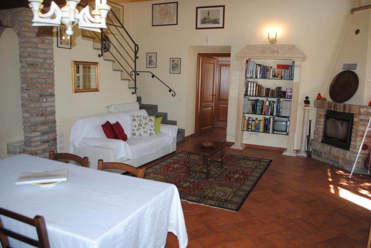 Agriturismo Fattoria Di Malavolta ฟลอเรนซ์ ภายนอก รูปภาพ